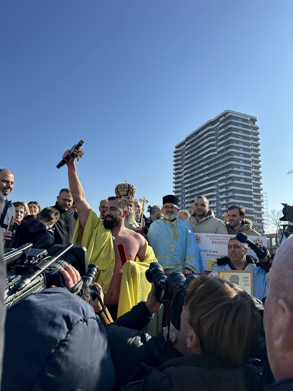 Зегин повторно во духот на хуманоста и желбата за сплотеност за големиот празник Богојавление (Водици)